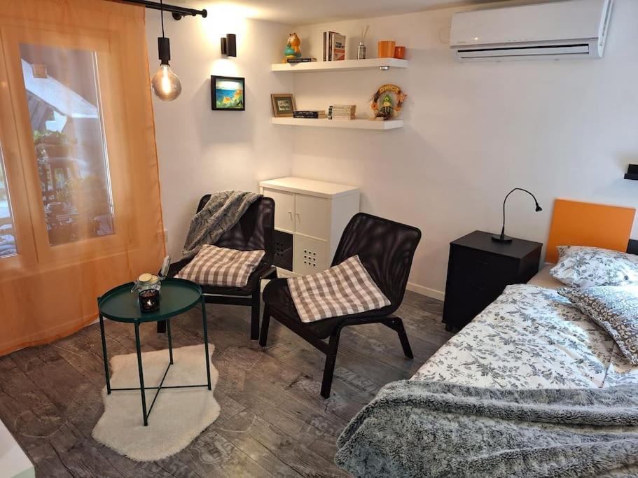 New Studio Apartment Emmy With Free Street Parking Zagreb Exterior foto